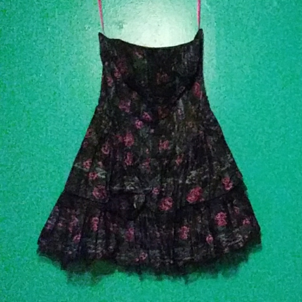 Betsy Johnson floral prom dress